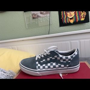 WOMENS VANS